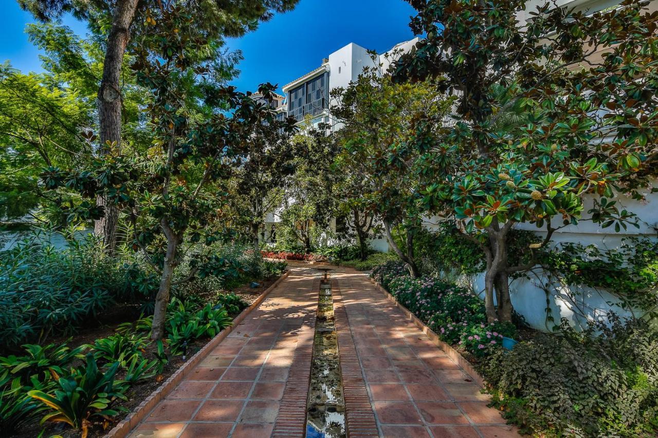 Jardines Las Golondrinas Apartments Elviria Marbella Exterior foto
