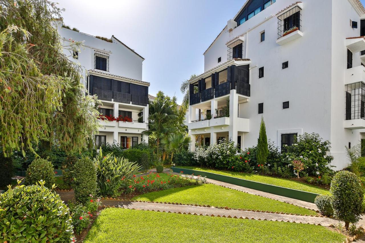 Jardines Las Golondrinas Apartments Elviria Marbella Exterior foto
